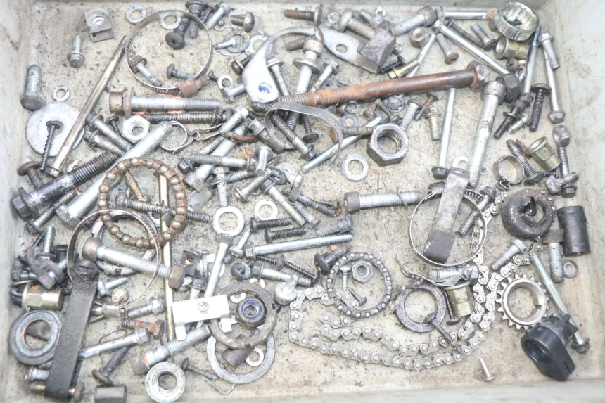 photo de SCREW FASTENER BAG PIAGGIO VESPA LXV 125 (2006 - 2009) - Component detail