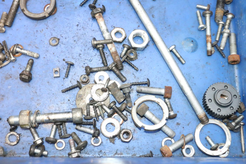 photo de SCREW FASTENER BAG PIAGGIO VESPA S 2T 50 (2007 - 2014) - Zoom on usage condition