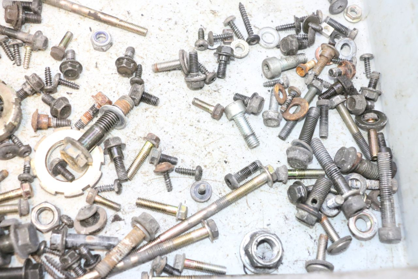 photo de SCREW FASTENER BAG PEUGEOT VIVACITY NEW 2T 50 (2008 - 2017) - Technical close-up