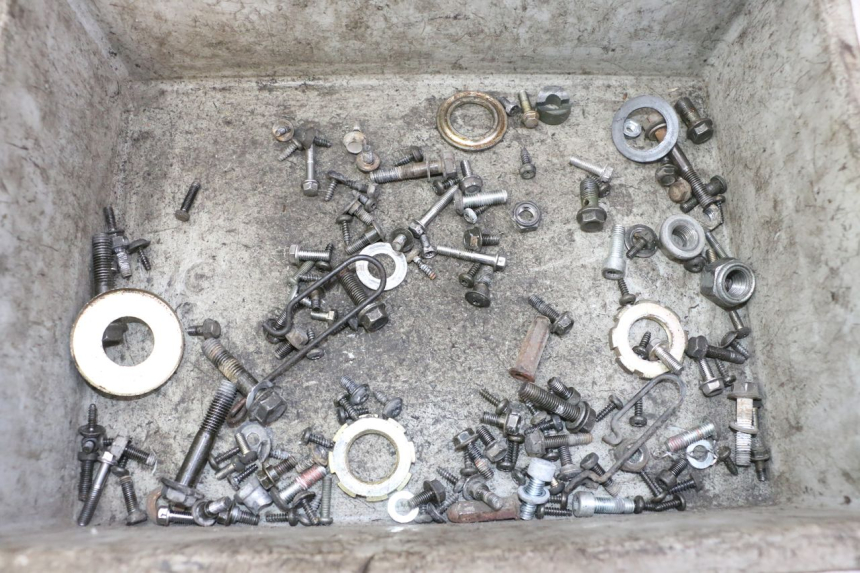 photo de SCREW FASTENER BAG PEUGEOT VIVACITY NEW 4T 50 (2008 - 2017) - Main view