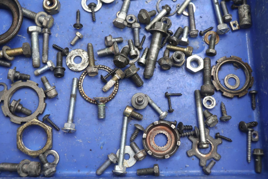 photo de SCREW FASTENER BAG PEUGEOT VIVACITY 50 (2004 - 2009) - Technical close-up