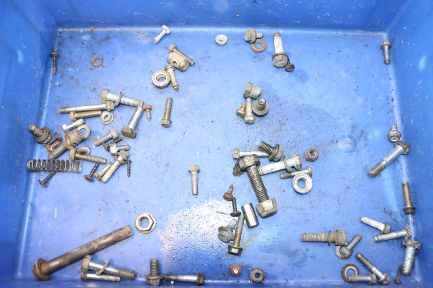 photo de SCREW FASTENER BAG PEUGEOT VIVACITY 50 (2004 - 2009) - Main view