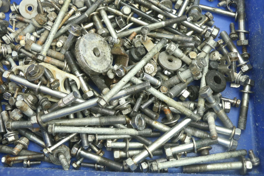 photo de SCREWS BAG YAMAHA WAVE RUNNER GP R 1200 (2000 - 2003) - Technical close-up