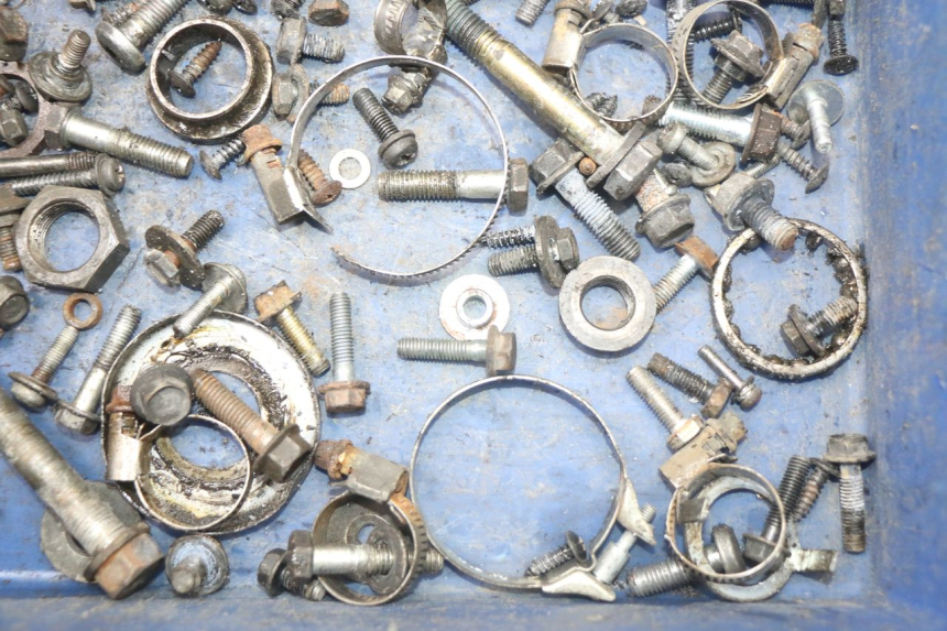 photo de SCREW FASTENER BAG YAMAHA X-MAX XMAX 250 (2006 - 2009) - Technical close-up