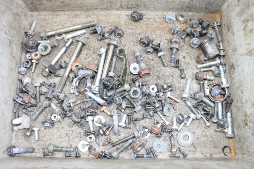 photo de SCREW FASTENER BAG YAMAHA XMAX X-MAX 125 (2006 - 2009) - Main view