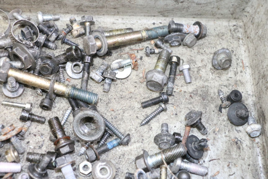 photo de SCREW FASTENER BAG YAMAHA X-MAX XMAX 250 (2006 - 2009) - Product overview