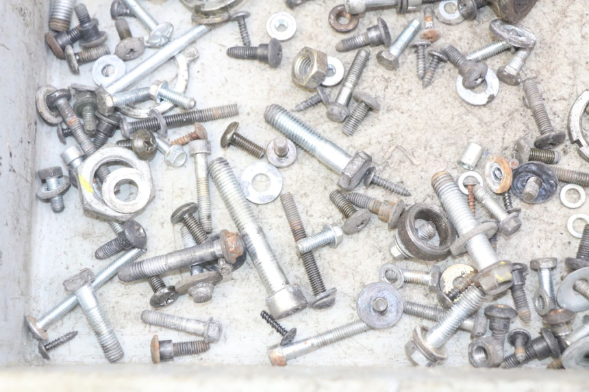 photo de SCREW FASTENER BAG PIAGGIO X8 125 (2004 - 2007) - Component detail