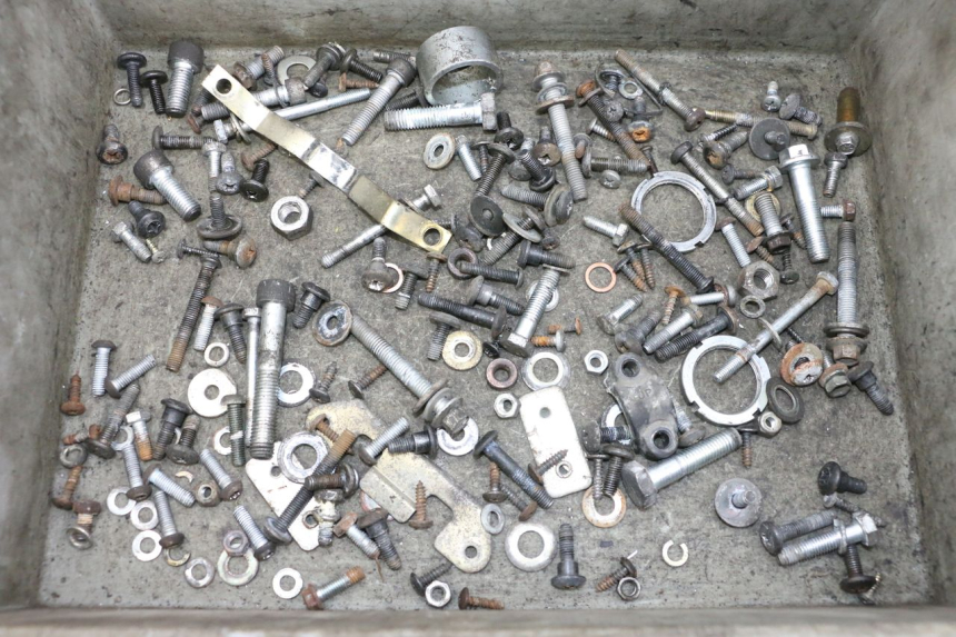 photo de SCREW FASTENER BAG PIAGGIO X8 125 (2004 - 2007) - Main view