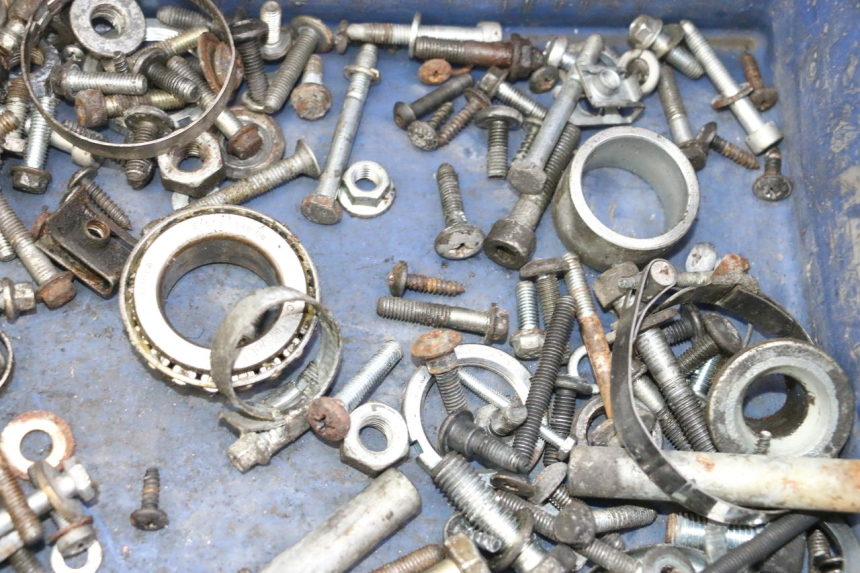 photo de SCREW FASTENER BAG PIAGGIO X9 EVOLUTION 125 (2003 - 2007) - Alternative perspective