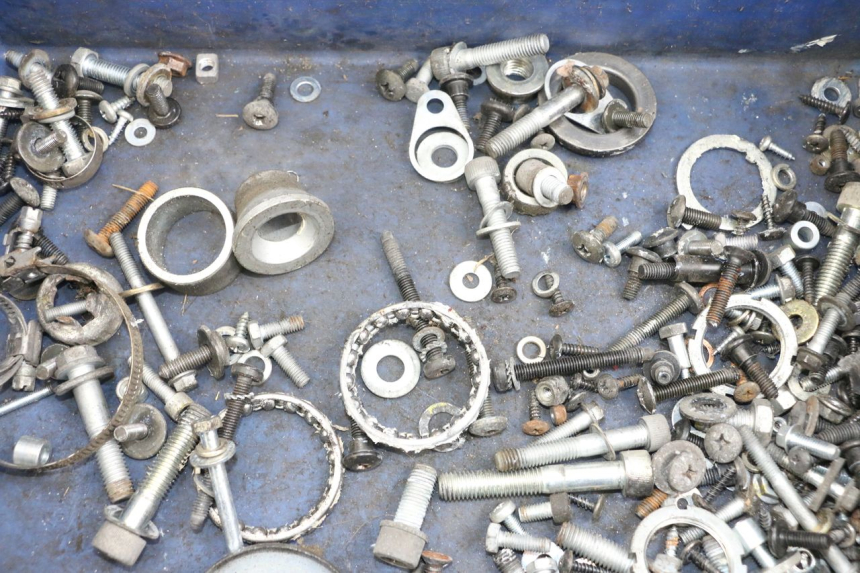 photo de SCREW FASTENER BAG PIAGGIO XEVO - X EVO 125 (2007 - 2017) - Component detail