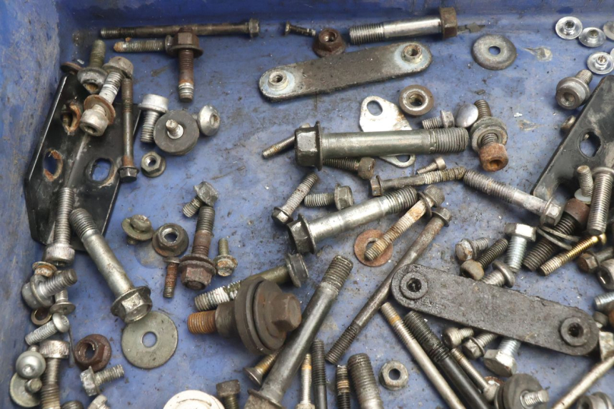 photo de SCREWS BAG YAMAHA XJR 1300 (1998 - 2002) - Technical close-up