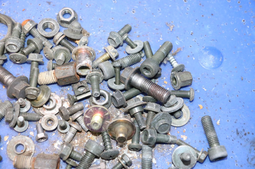 photo de SCREWS BAG YAMAHA XP T-MAX ABS 500 (2005 - 2005) - Zoom on usage condition