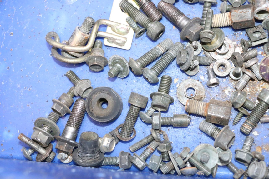photo de SCREWS BAG YAMAHA XP T-MAX ABS 500 (2005 - 2005) - Alternative perspective