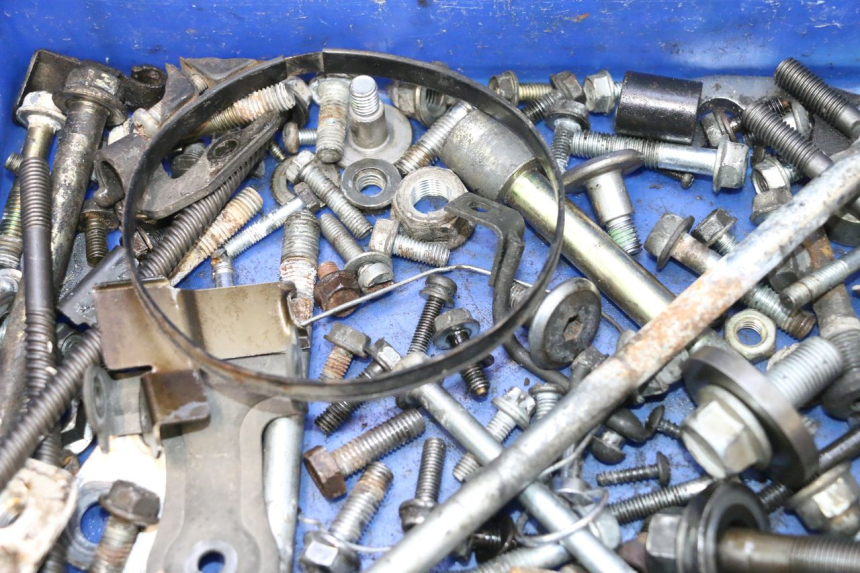 photo de SCREWS BAG HONDA XRV AFRICA TWIN 750 (1990 - 1992) - Alternative perspective