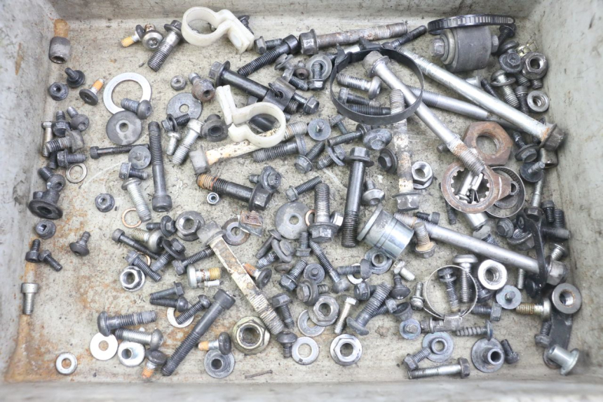 photo de SCREW FASTENER BAG YAMAHA XT X 660 (2004 - 2016) - Main view