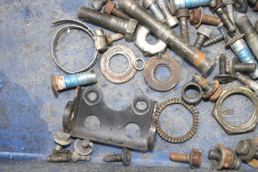 photo de SCREWS BAG YAMAHA BW'S NG NEXT GENERATION 50 (1996 - 2003) - Alternative perspective