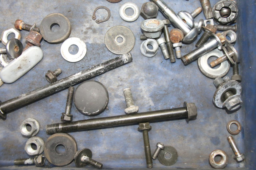 photo de SCREWS BAG YAMAHA XV VIRAGO 535 (1988 - 2004) - Technical close-up