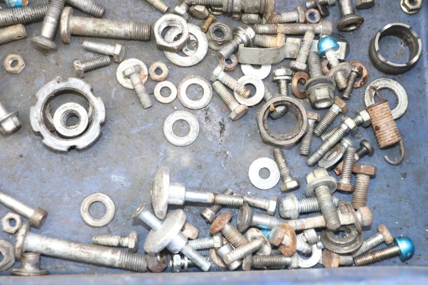 photo de SCREWS BAG YAMAHA YZ-F YZF 250 (2007 - 2013) - Zoom on usage condition