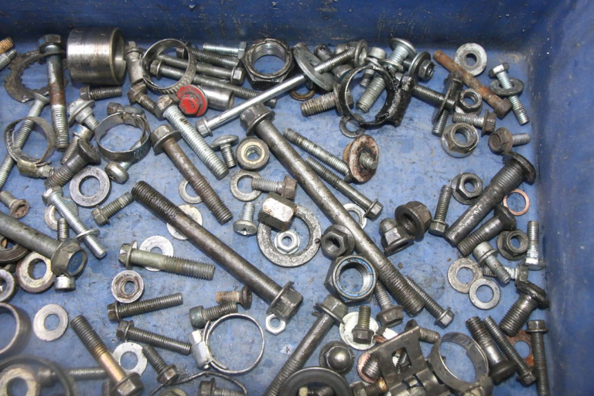 photo de SCREWS BAG YAMAHA YZ 125 (1998 - 2005) - Zoom on usage condition