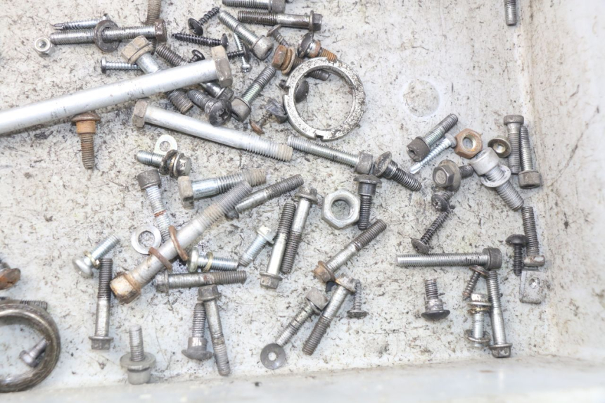 photo de SCREW FASTENER BAG PIAGGIO ZIP 2T 50 (2009 - 2019) - Zoom on usage condition