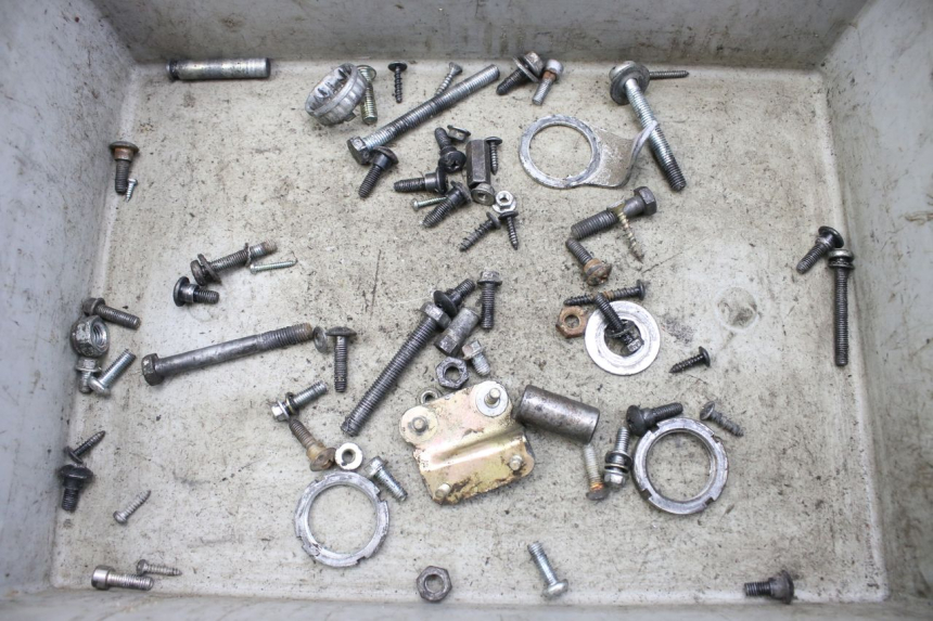 photo de SCREW FASTENER BAG PIAGGIO ZIP 2T 50 (2009 - 2019) - Component detail