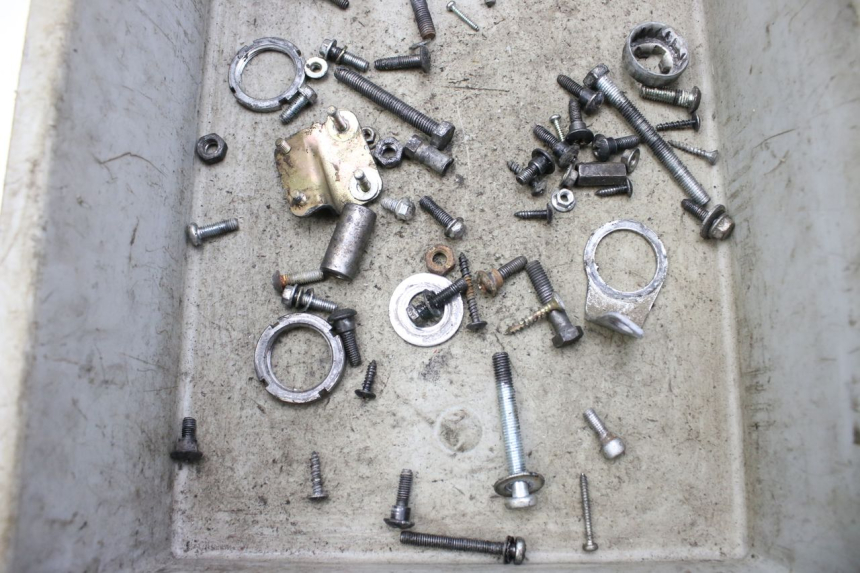 photo de SCREW FASTENER BAG PIAGGIO ZIP 2T 50 (2009 - 2019) - Zoom on usage condition