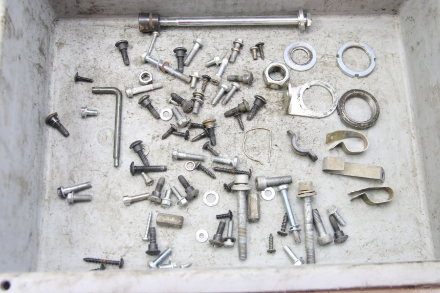 photo de SCREW FASTENER BAG PIAGGIO ZIP 4T 50 (2018 - 2020) - Main view