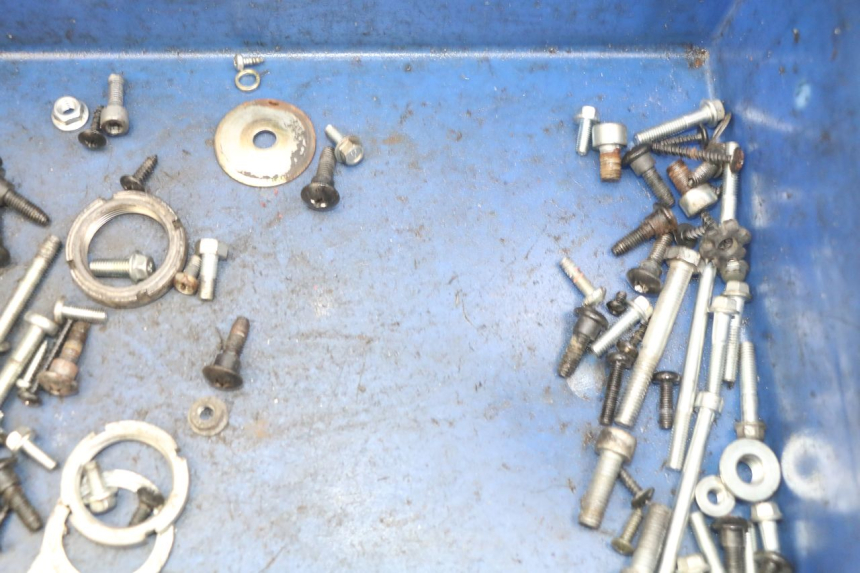 photo de SCREW FASTENER BAG PIAGGIO ZIP 4T 50 (2018 - 2020) - Alternative perspective