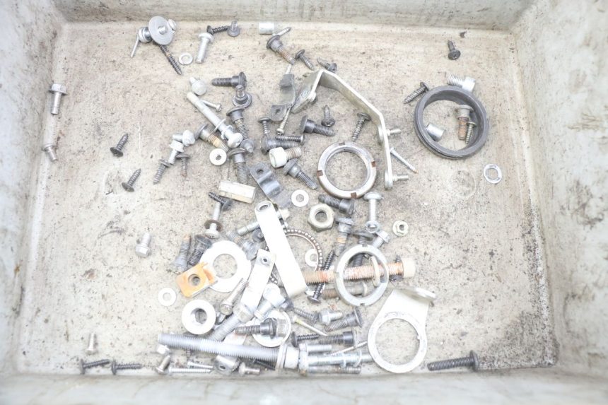 photo de SCREW FASTENER BAG PIAGGIO ZIP 4T 50 (2018 - 2020) - Main view