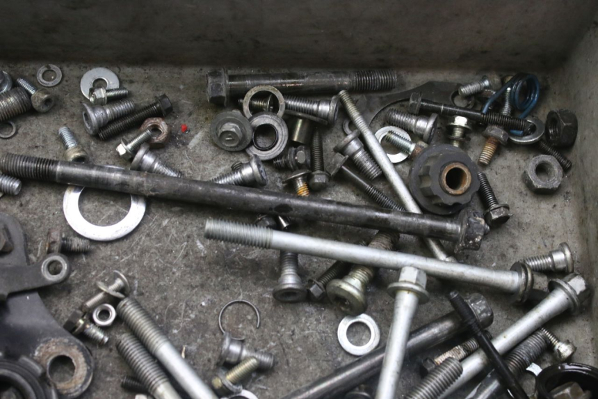 photo de SCREW FASTENER BAG KAWASAKI ZX-6R ZX6R 600 (1995 - 1997) - Alternative perspective