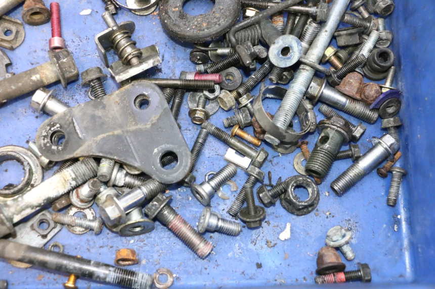 photo de SCREW FASTENER BAG KAWASAKI ZX-6R ZX6R 600 (1995 - 1997) - Alternative perspective