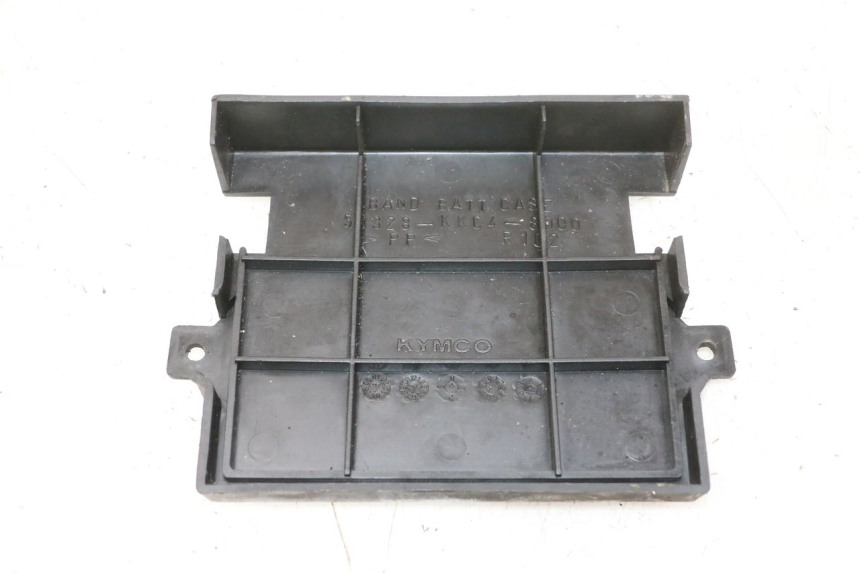 photo de BATTERY STRAP KYMCO GRAND DINK 125 (2008 - 2014) - Alternative perspective