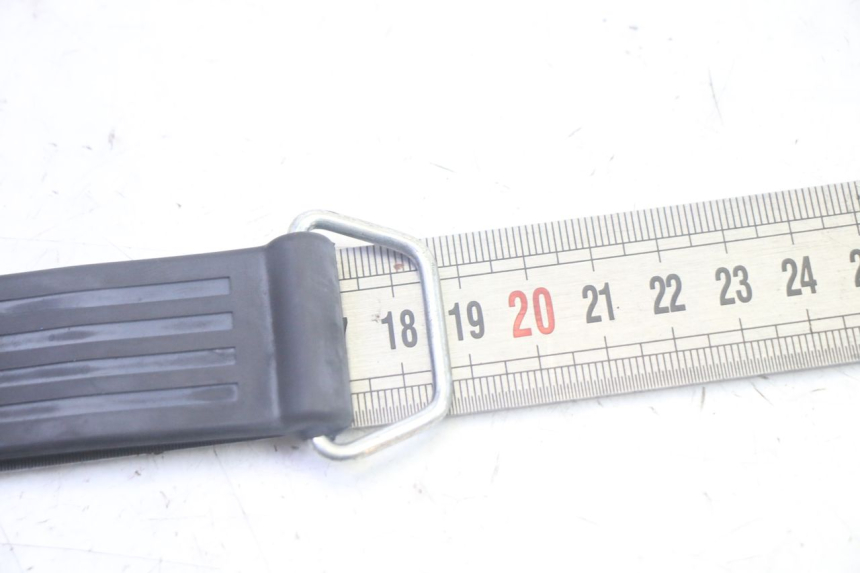 photo de BATTERY STRAP PIAGGIO MP3 500 (2016 - 2018) - Alternative perspective