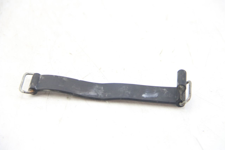 photo de BATTERY STRAP YAMAHA MT ABS 125 (2014 - 2018) - Zoom on usage condition