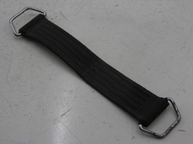 photo de BATTERY STRAP PIAGGIO MP3 400 (2007 - 2009) - Main view