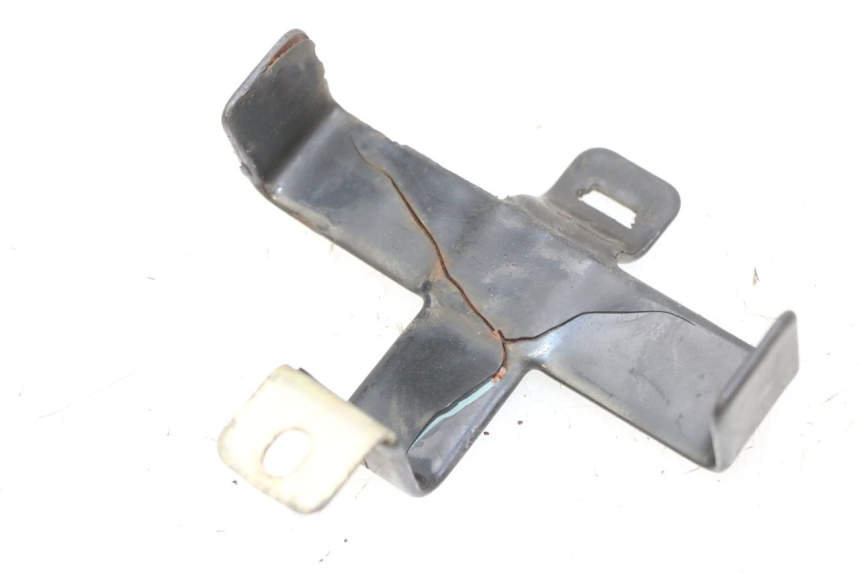 photo de BATTERY STRAP HONDA SCV LEAD 100 (2003 - 2007) - Component detail