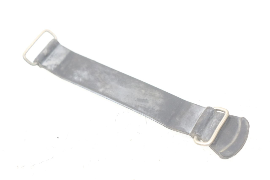 photo de BATTERY STRAP YAMAHA TDM ABS 900 (2002 - 2014) - Zoom on usage condition