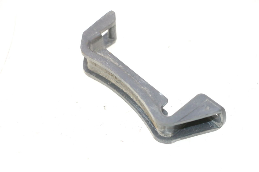 photo de BATTERY STRAP PEUGEOT TKR TREKKER FURIOUS 50 (2005 - 2014) - Zoom on usage condition