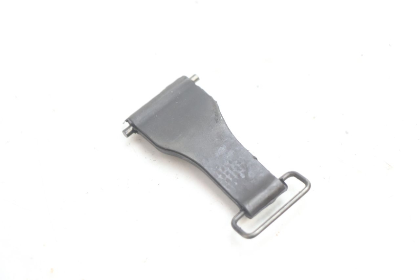 photo de BATTERY STRAP KAWASAKI ZX-6R ZX6R 600 (2000 - 2002) - Zoom on usage condition