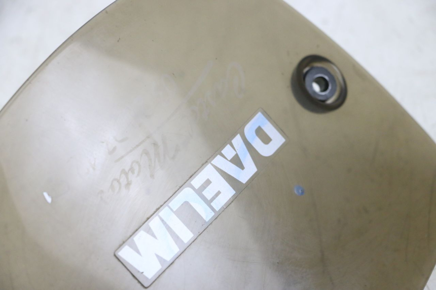 photo de WINDSHIELD DAELIM A-FOUR 2T 50 (2005 - 2012) - Component detail