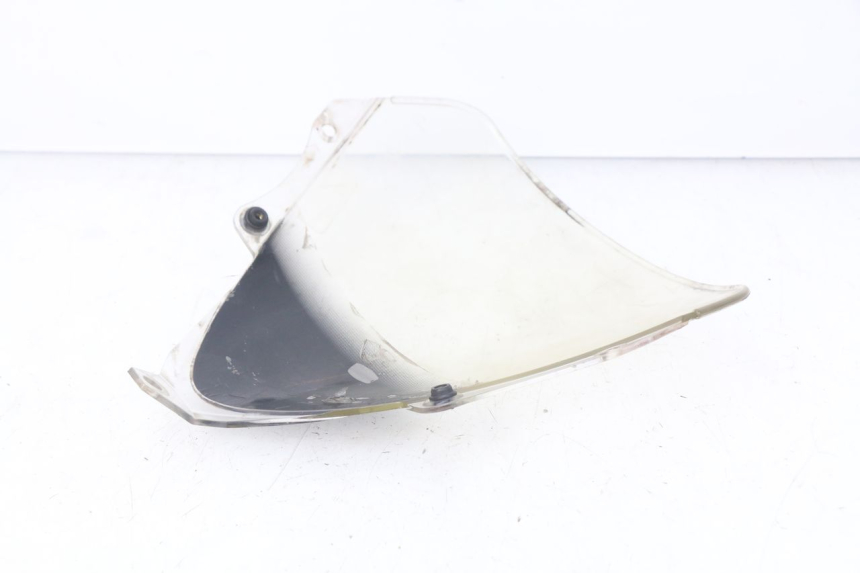 photo de WINDSHIELD HONDA CBR R 125 (2003 - 2006) - Surface and material condition