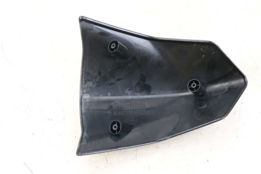 photo de WINDSHIELD RIDE KALLIO 50 (2010 - 2019) - Component detail