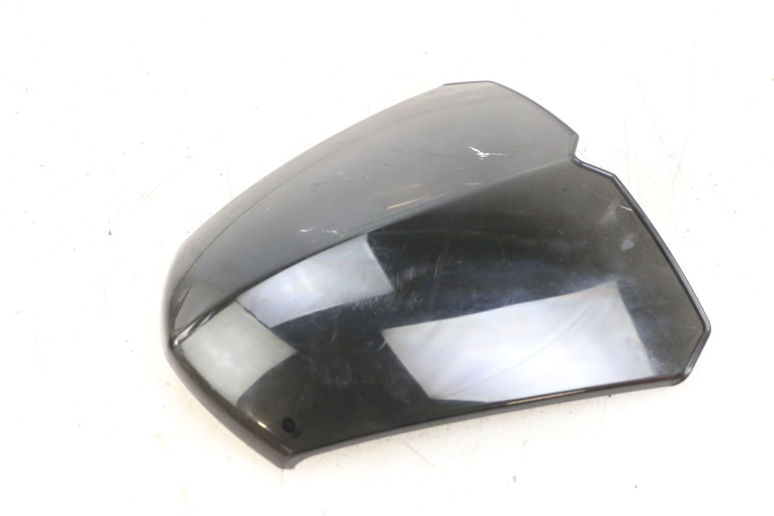 photo de WINDSHIELD PEUGEOT KISBEE 2T 50 (2018 - 2022) - Fixing points details