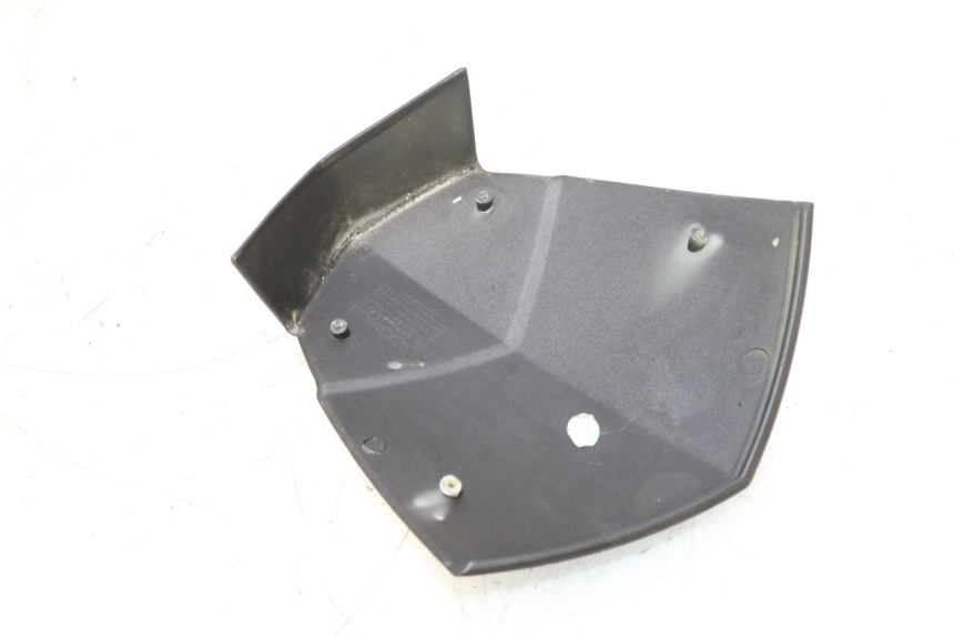 photo de WINDSHIELD KEEWAY MATRIX RX9 125 (2006 - 2007) - Zoom on usage condition