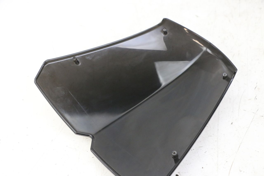 photo de WINDSHIELD PEUGEOT KISBEE 2T 50 (2010 - 2017) - Alternative perspective