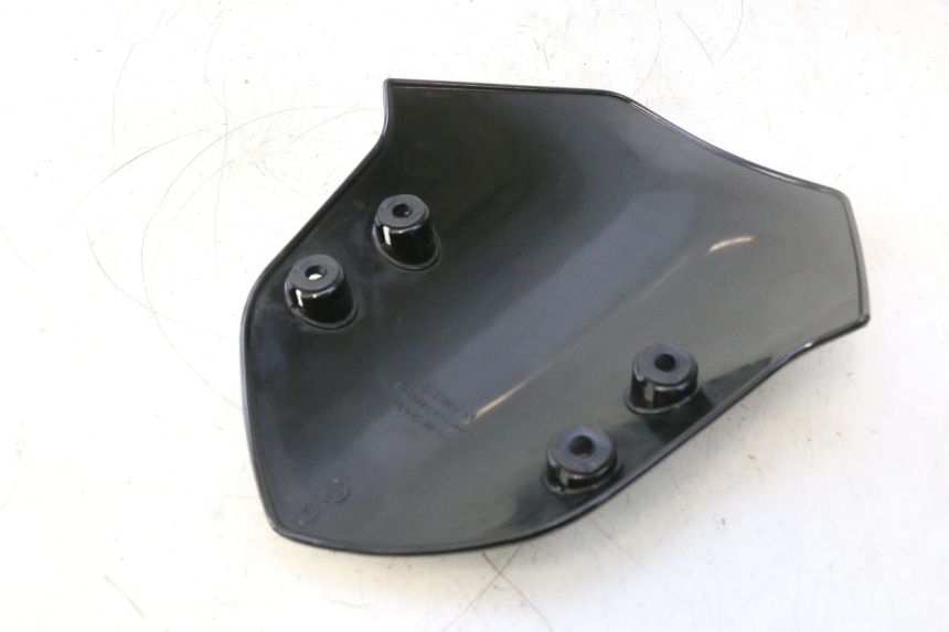 photo de WINDSHIELD KYMCO SUPER 8 2T 50 (2007 - 2013) - Technical close-up