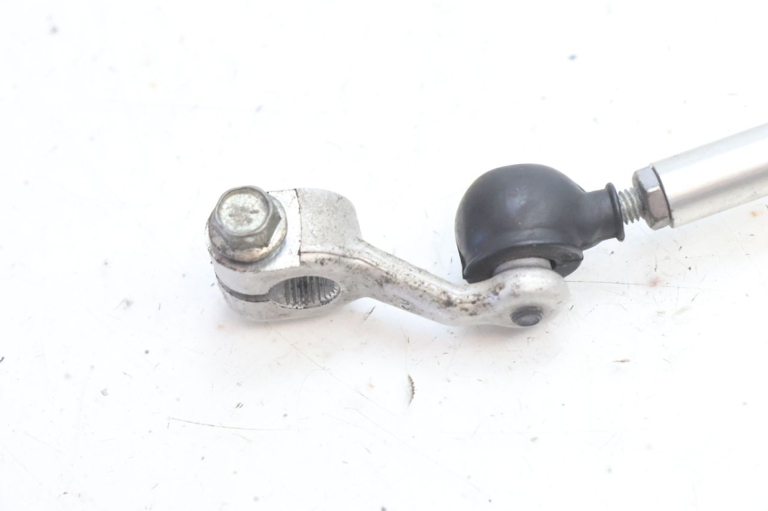 photo de SHIFTER YAMAHA YZF R6 600 (2008 - 2009) - Fixing points details