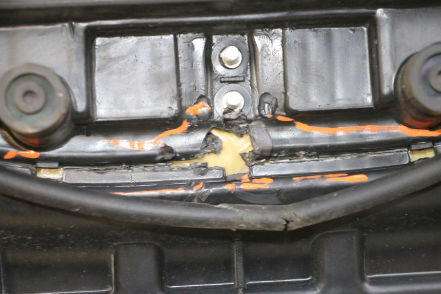 photo de SEAT KYMCO AGILITY 4T 50 (2018 - 2022) - Component zoom