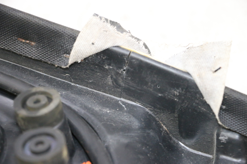 photo de SEAT KYMCO AGILITY 4T 50 (2018 - 2022) - Spare part profile view