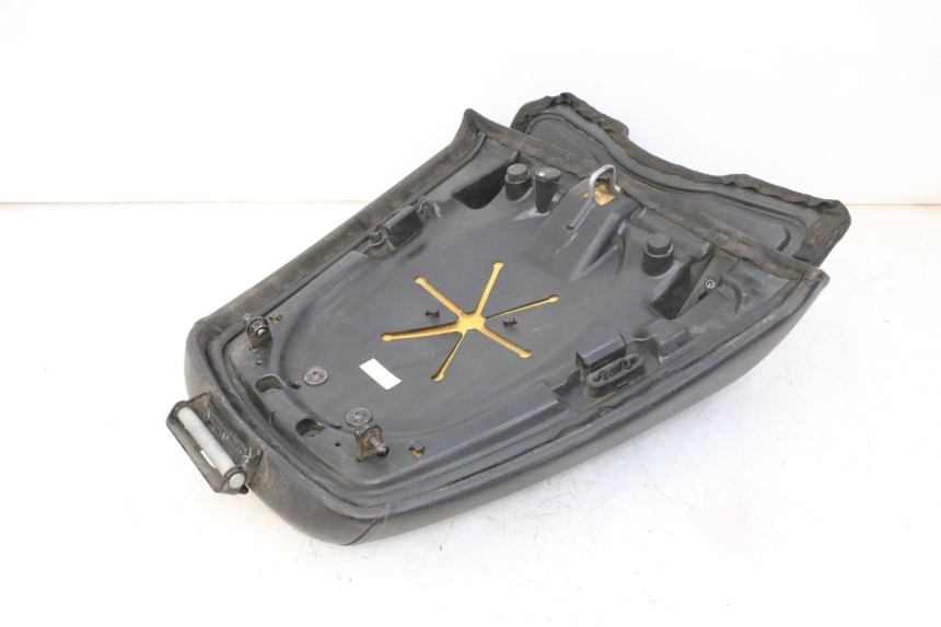 photo de REAR SEAT QUADRO 4 4D 350 (2015 - 2018) - Technical close-up